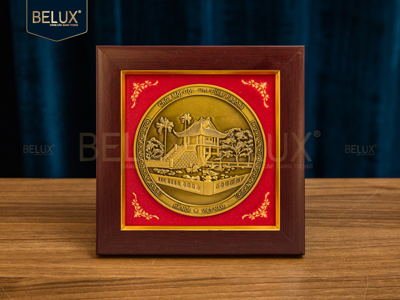 Tranh mặt đĩa Chùa Một Cột bằng đồng 14x14cm